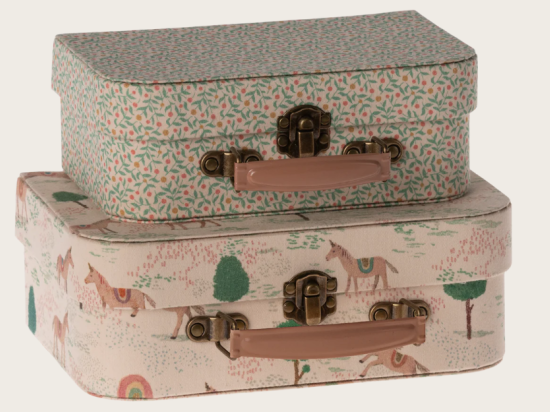 LOT DE VALISES , 2 PIECES