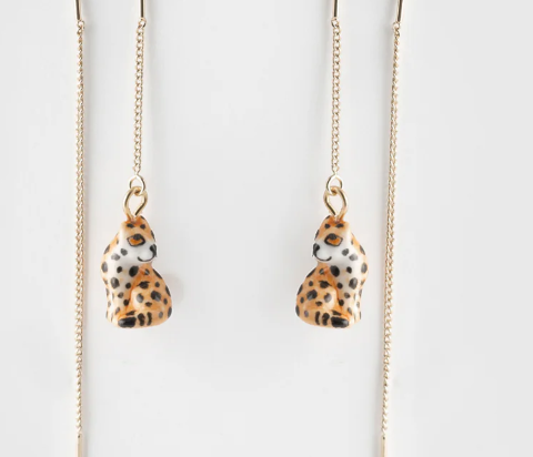 SITTING LEOPARD LONG EARRINGS / Longues boucles d'oreilles léopard