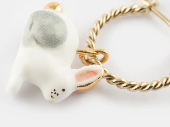 POLAR HARE MINI EARRINGS  - ARCTIQUE /Petite créole lièvre polaire - Arctique
