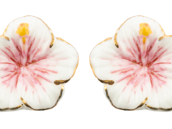 HIBISCUS STUD EARRINGS   /Bouche d'oreilles HIBISCUS fleur ROSE 