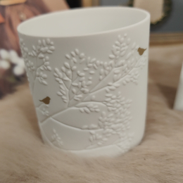 PORCELAIN LIGHT GOLDEN BIRD