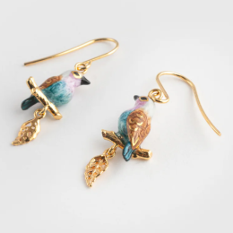 PINK&BLUE BIRDON BRANCH WITH GOLD LEAF PENDANT EARRING - ESPRITLIBREP /Boucles d'oreilles pendantes oiseau & feuille d'or